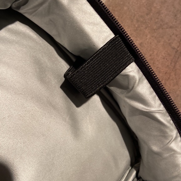 Old Navy insulated lunch box with Shoulder strap purple school or work - Picture 10 of 16